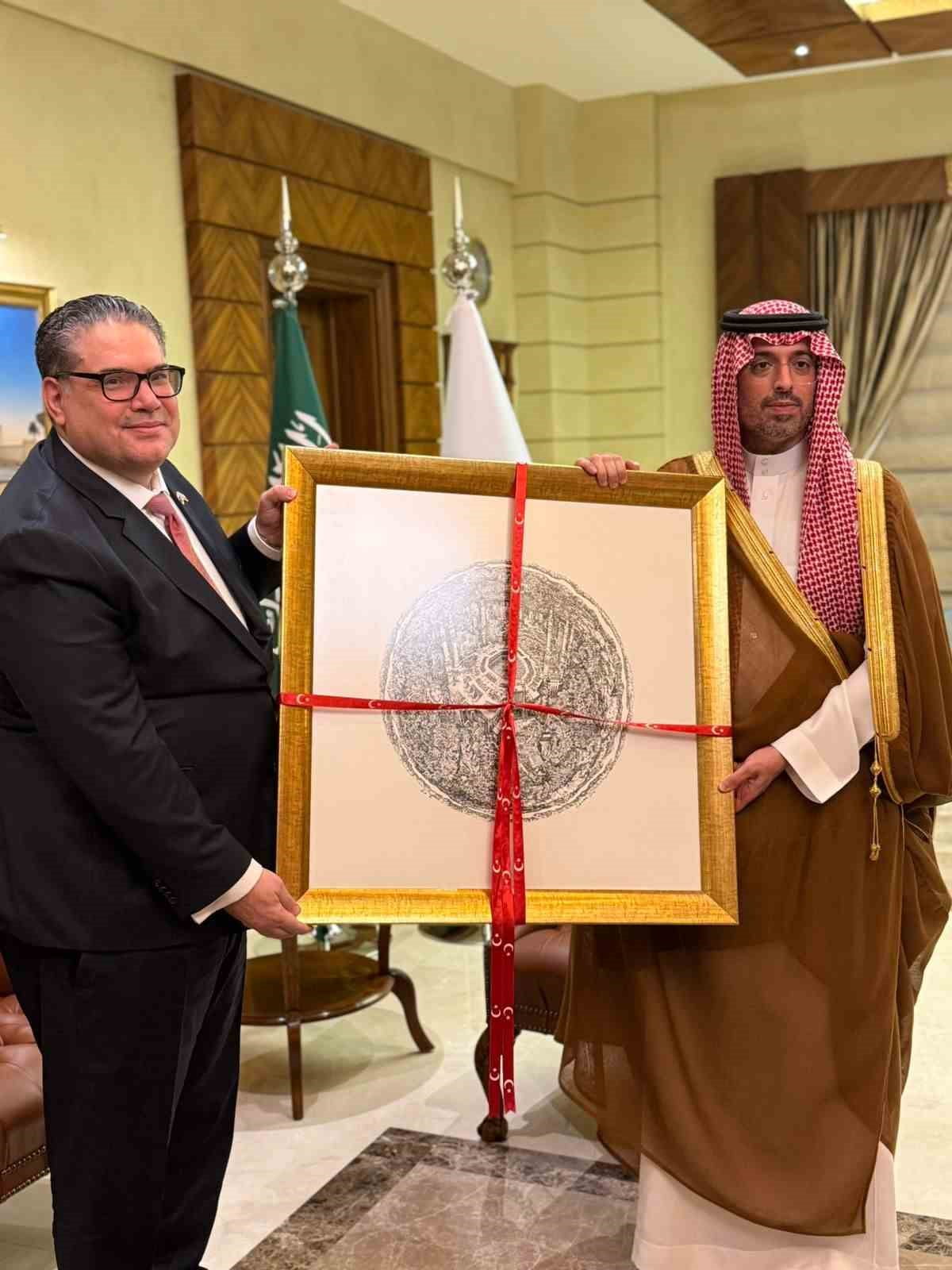 TÜRKİYE'NİN İSLAM İŞBİRLİĞİ TEŞKİLATI NEZDİNDEKİ DAİMİ TEMSİLCİLİĞİ VE CİDDE BAŞKONSOLOSLUĞU...