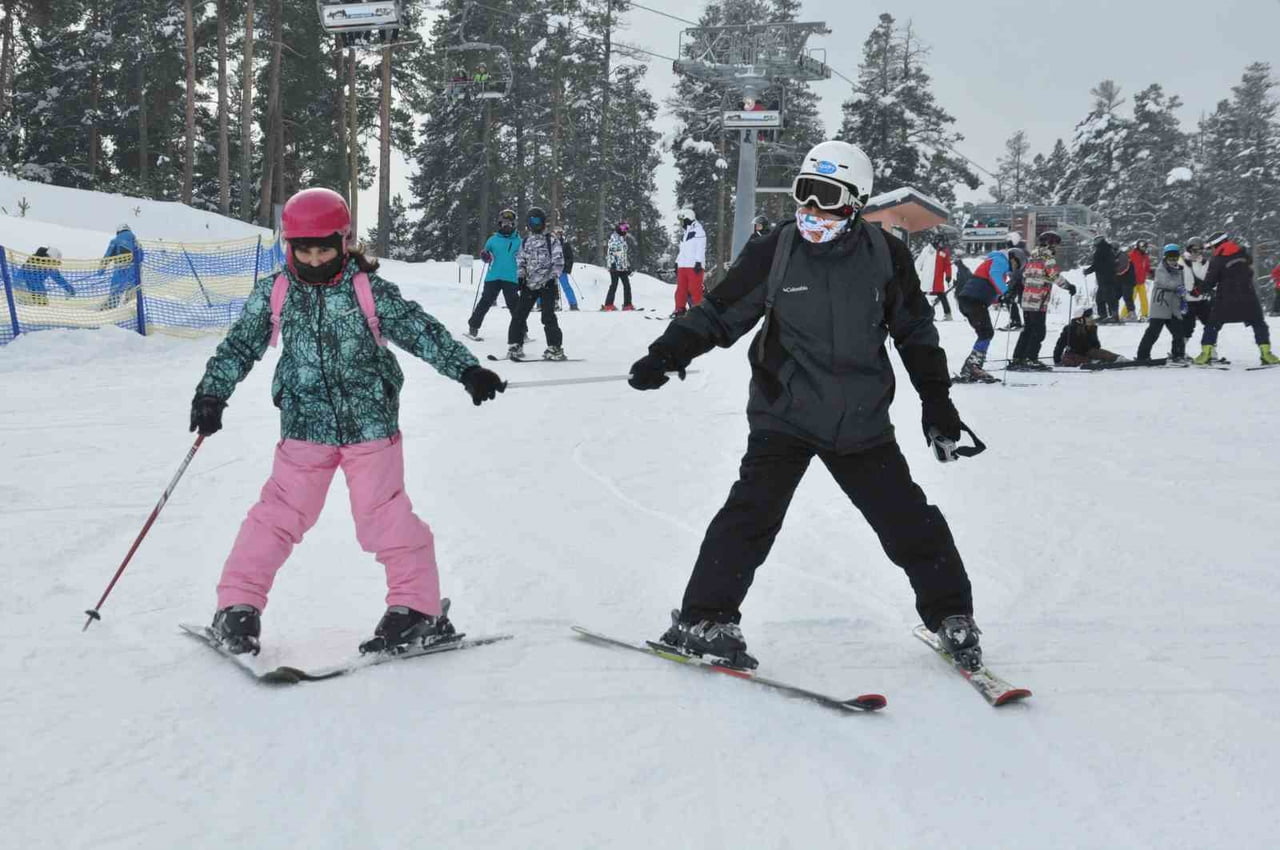 TÜRKİYE'NİN VE DÜNYANIN EN ÖNEMLİ KIŞ TURİZM MERKEZLERİNDEN BİRİ OLAN SARIKAMIŞ KAYAK MERKEZİ'NDE...