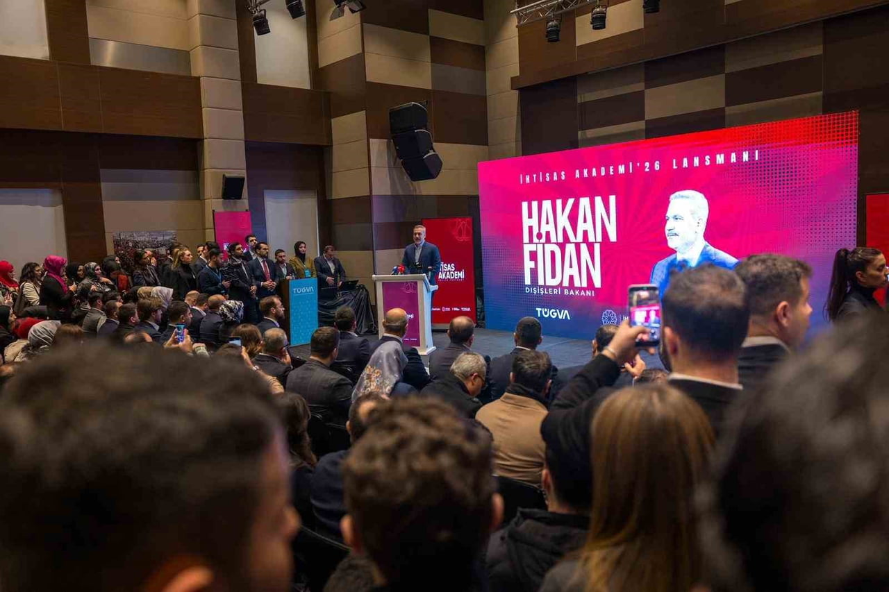 TÜRKİYE GENÇLİK VAKFI’NIN (TÜGVA) DÜZENLEDİĞİ İHTİSAS AKADEMİ 2026 LANSMAN PROGRAMINA KONUŞMACI...