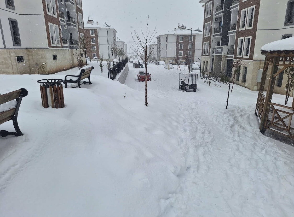 TÜRKİYE GENELİNDE YAPILACAK OLAN 500 BİN TOKİ KONUTU ÇERÇEVESİNDE DİYARBAKIR'IN ÇERMİK İLÇESİNE...