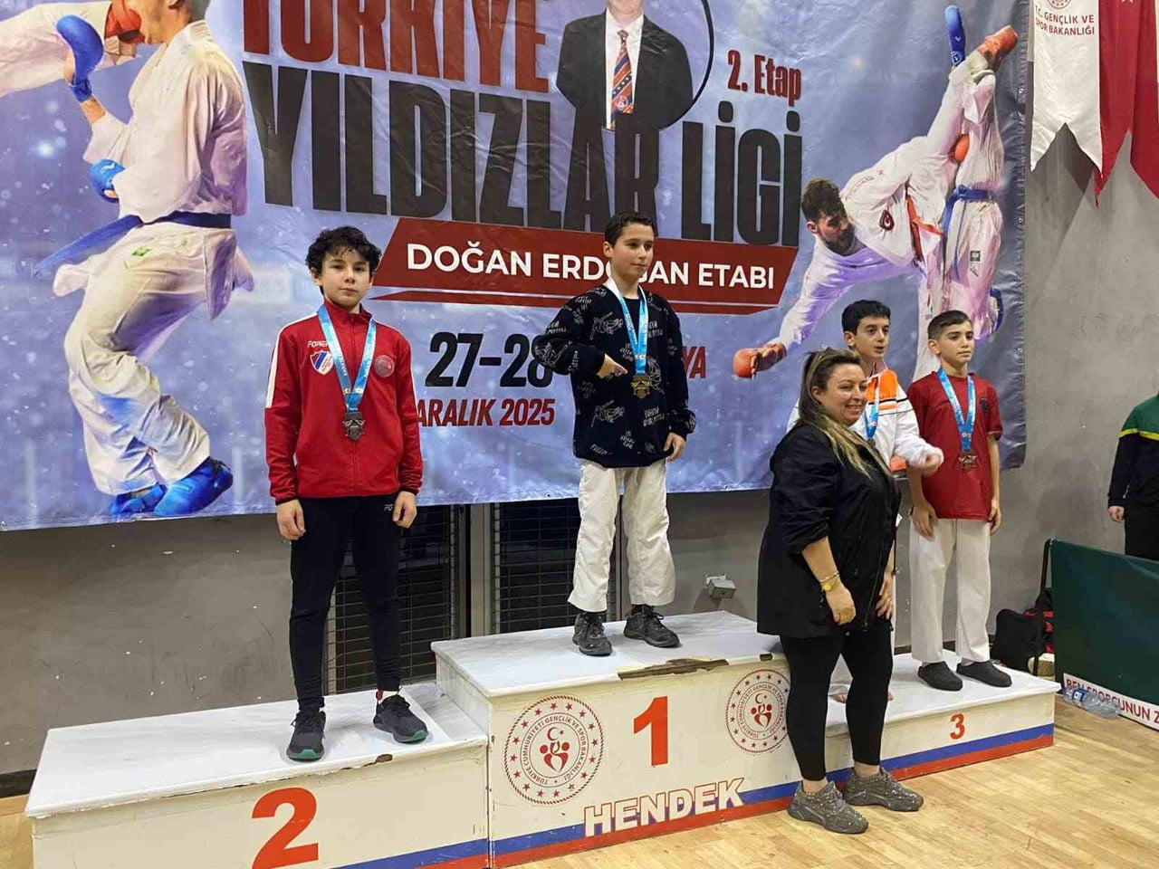 TÜRKİYE YILDIZLAR KARATE LİGİ 2. ETAP MÜSABAKALARINDA DÜZCELİ SPORCULAR BÜYÜK BAŞARI...