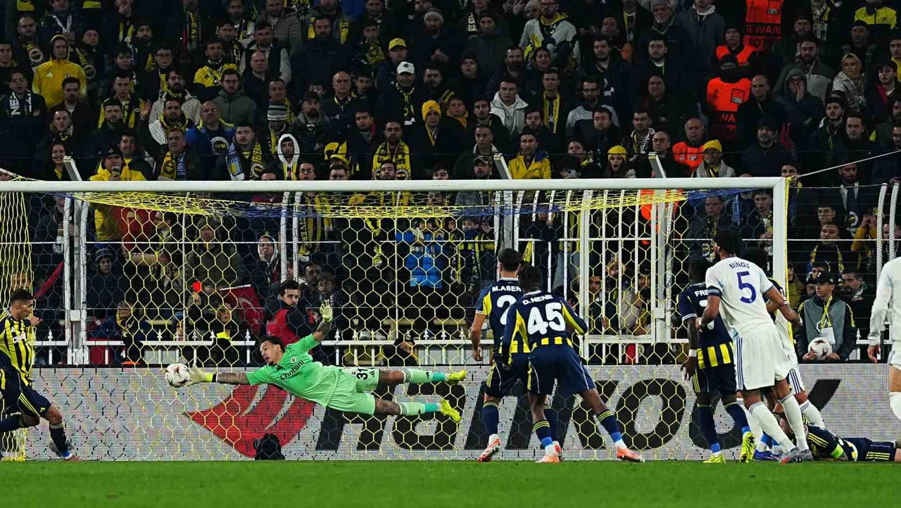 UEFA AVRUPA LİGİ’NİN 7. HAFTASINDA FENERBAHÇE EVİNDE İNGİLİZ EKİBİ ASTON VİLLA İLE KARŞI KARŞIYA...