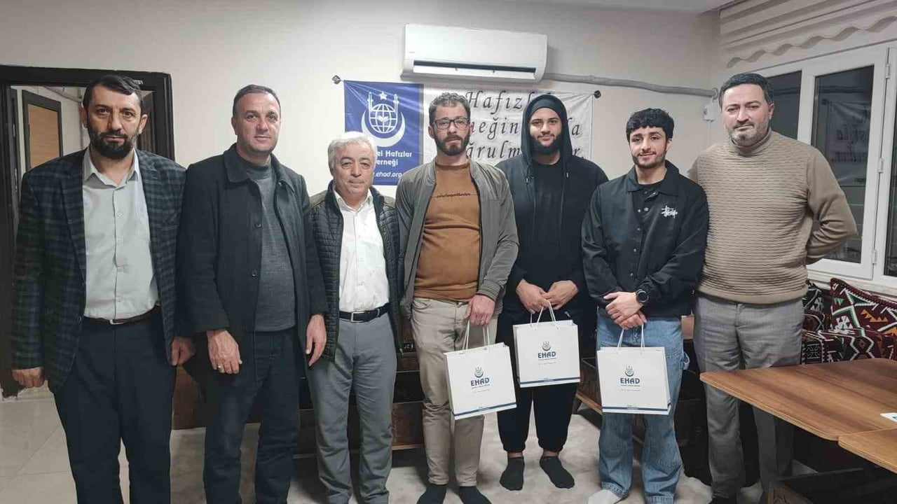 ULUSLARARASI ÖĞRENCİ DERNEKLERİ FEDERASYONU (UDEF) TARAFINDAN TÜRKİYE GENELİNDE DÜZENLENEN VE...