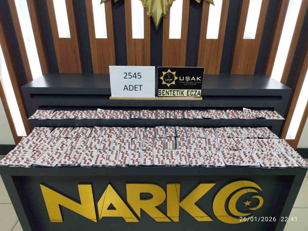 UŞAK’TA 2 AYRI UYUŞTURUCU OPERASYONUNDA GÖZALTINA ALINAN 6 ŞÜPHELİ ÇIKARILDIKLARI MAHKEMECE...