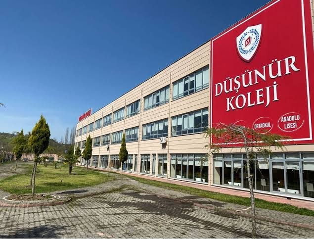 UZMANLAR, YAKLAŞAN SÖMESTR TATİLİ ÖNCESİNDE VELİLERİ DENGE KONUSUNDA UYARDI.