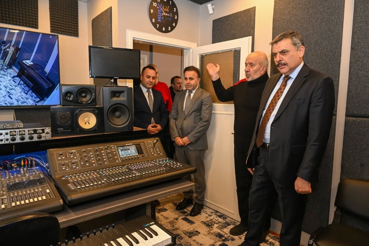 VALİ MUSTAFA ÇİFTÇİ, ERZURUM’DA ÇEKİMLERİ GERÇEKLEŞTİRİLEN "DUA" ADLI SİNEMA FİLMİNİN YÖNETMENİ...