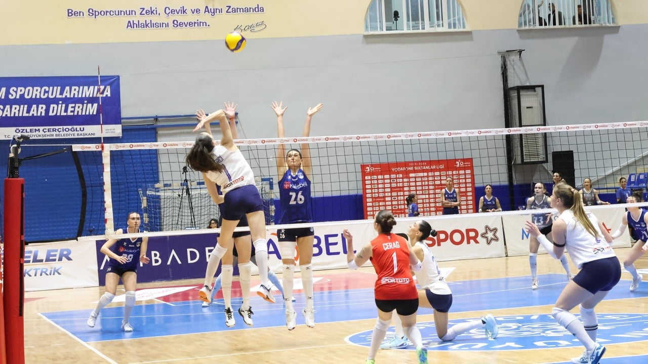 VODAFONE SULTANLAR LİGİ'NİN 19. HAFTASINDA AYDIN BÜYÜKŞEHİR BELEDİYESPOR, SAHASINDA KARŞILAŞTIĞI...