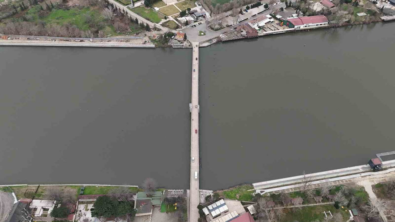 YAĞIŞLAR BARAJLARA NEFES ALDIRDI: EDİRNE’NİN İÇME SUYU GÜVENCE ALTINDA