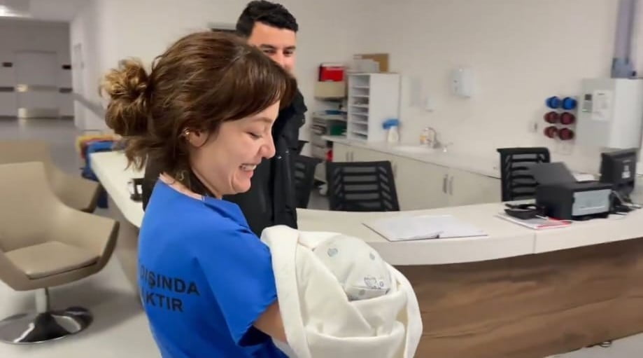 YENİ YILIN SİNOP’TAKİ İLK MUTLULUĞU EREN BEBEK OLDU. 2026 YILININ İLK SAATLERİNDE DÜNYAYA GELEN...