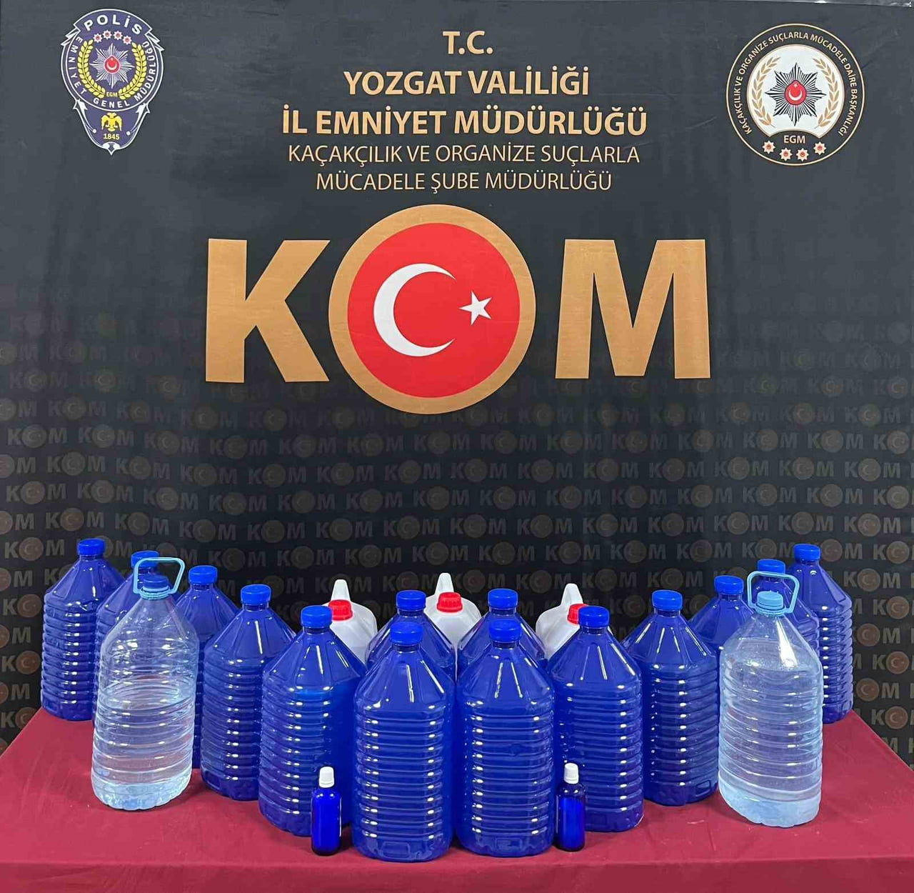 YOZGAT’IN YERKÖY İLÇESİNDE GERÇEKLEŞTİRİLEN OPERASYONDA KAÇAK ALKOL ELE GEÇİRİLDİ.-