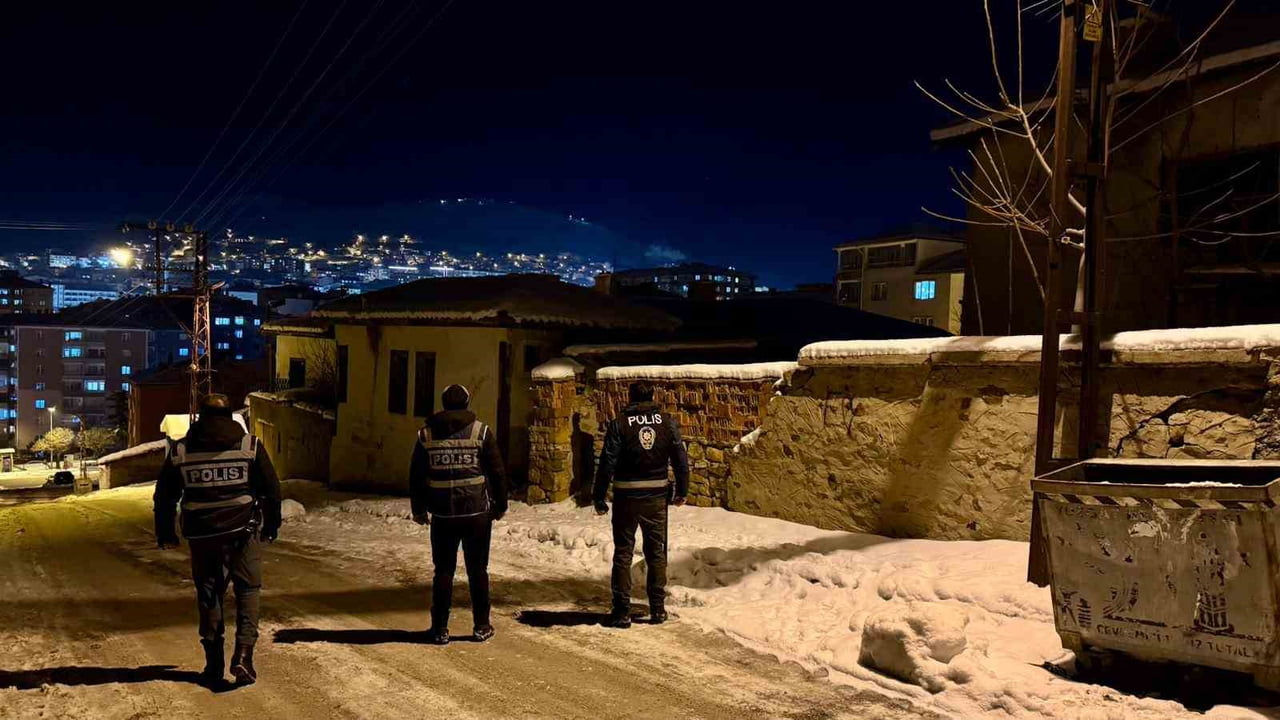 YOZGAT’TA ASAYİŞ VE GÜVENLİĞİN SAĞLANMASI AMACIYLA OLUŞTURULAN GÜVENLİ MÜDAHALE TİMİ, HER GÜN...
