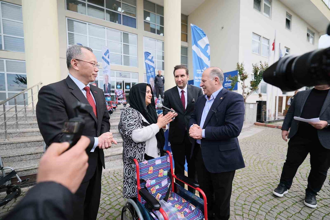 YÜREĞİR BELEDİYESİ İLE TAYVAN BÜYÜKELÇİLİĞİ TARAFINDAN GERÇEKLEŞTİRİLEN PROJE KAPSAMINDA İLÇEDEKİ...