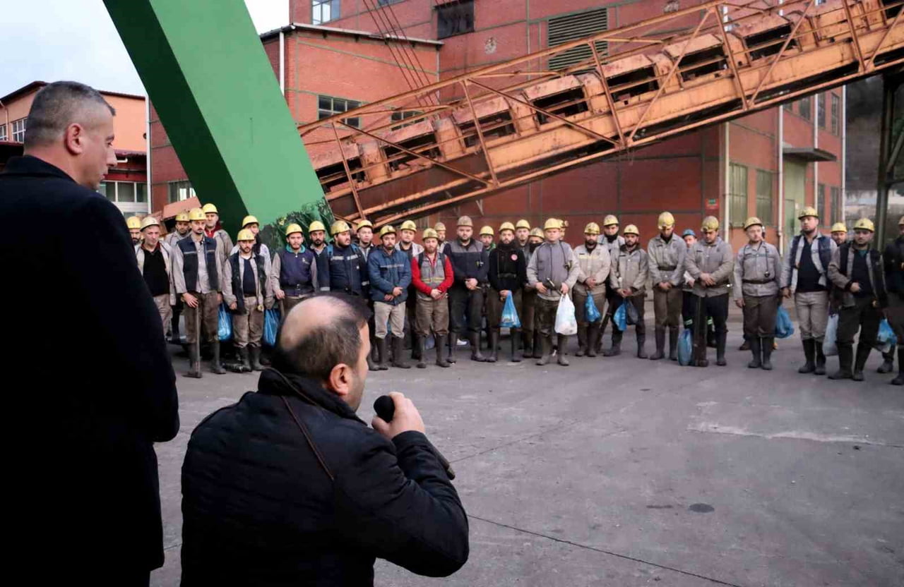 ZONGULDAK'TA TÜRKİYE TAŞKÖMÜRÜ KURUMU (TTK) KOZLU MÜESSESESİNDE, 7 OCAK 2013 TARİHİNDE TAŞERON...