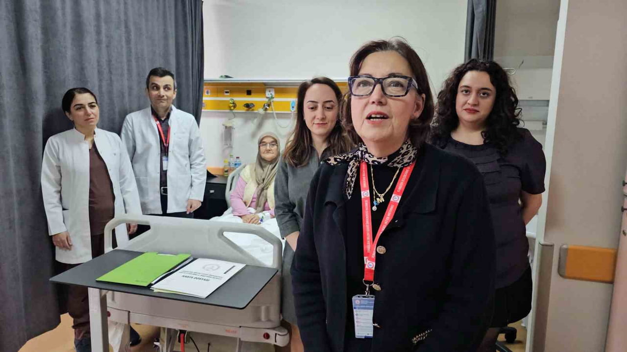 ZONGULDAK BÜLENT ECEVİT ÜNİVERSİTESİ (BEUN) HASTANESİ, TIP DÜNYASINDA SON YILLARIN EN DİKKAT ÇEKEN...