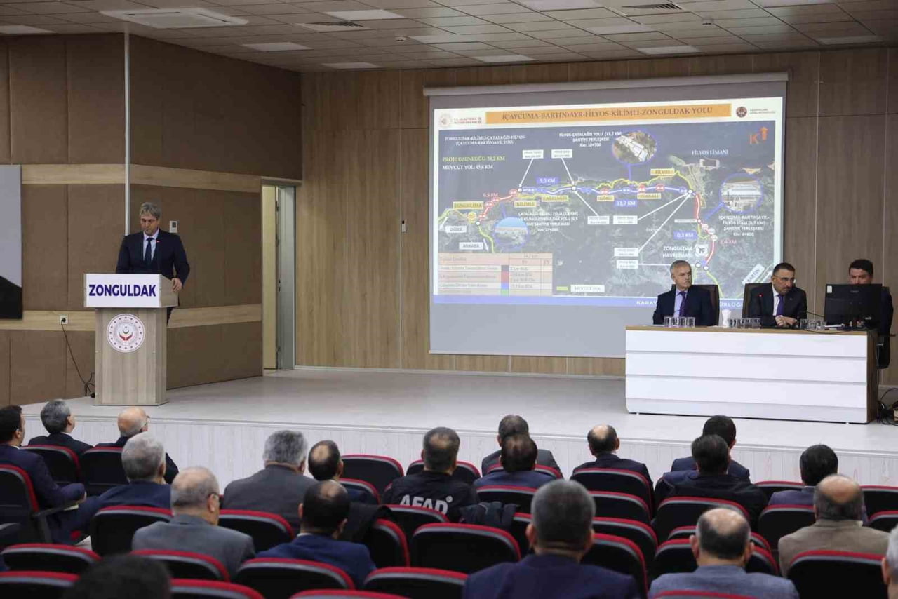 ZONGULDAK VALİSİ OSMAN HACIBEKTAŞOĞLU BAŞKANLIĞINDA, İLGİLİ KAMU KURUMLARI VE BELEDİYE...