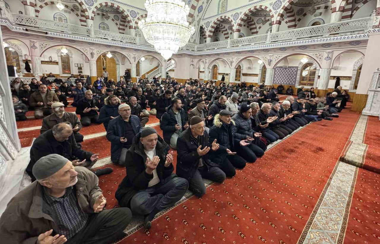 (ARŞİV FOTO) - MUĞLA’NIN KÖYCEĞİZ İLÇESİNDE RAMAZAN-I ŞERİFİN MÜJDECİSİ BERAT KANDİLİ 2 ŞUBAT 2026...