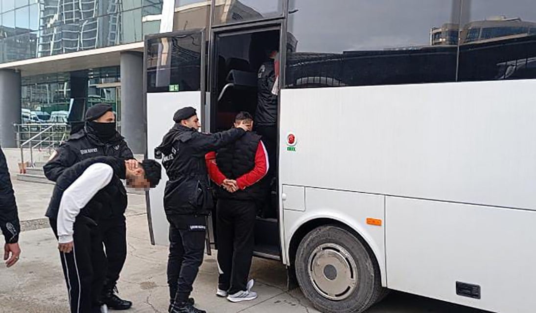 BURSA KAÇAKÇILIK VE ORGANİZE SUÇLARLA MÜCADELE ŞUBE MÜDÜRLÜĞÜ EKİPLERİNCE YÜRÜTÜLEN ÇALIŞMALAR...