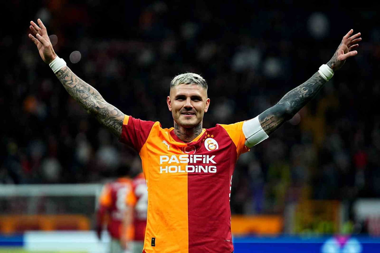 GALATASARAY'IN ARJANTİNLİ FUTBOLCUSU MAURO ICARDİ, KAYSERİSPOR MAÇINDA ATTIĞI GOLLE...