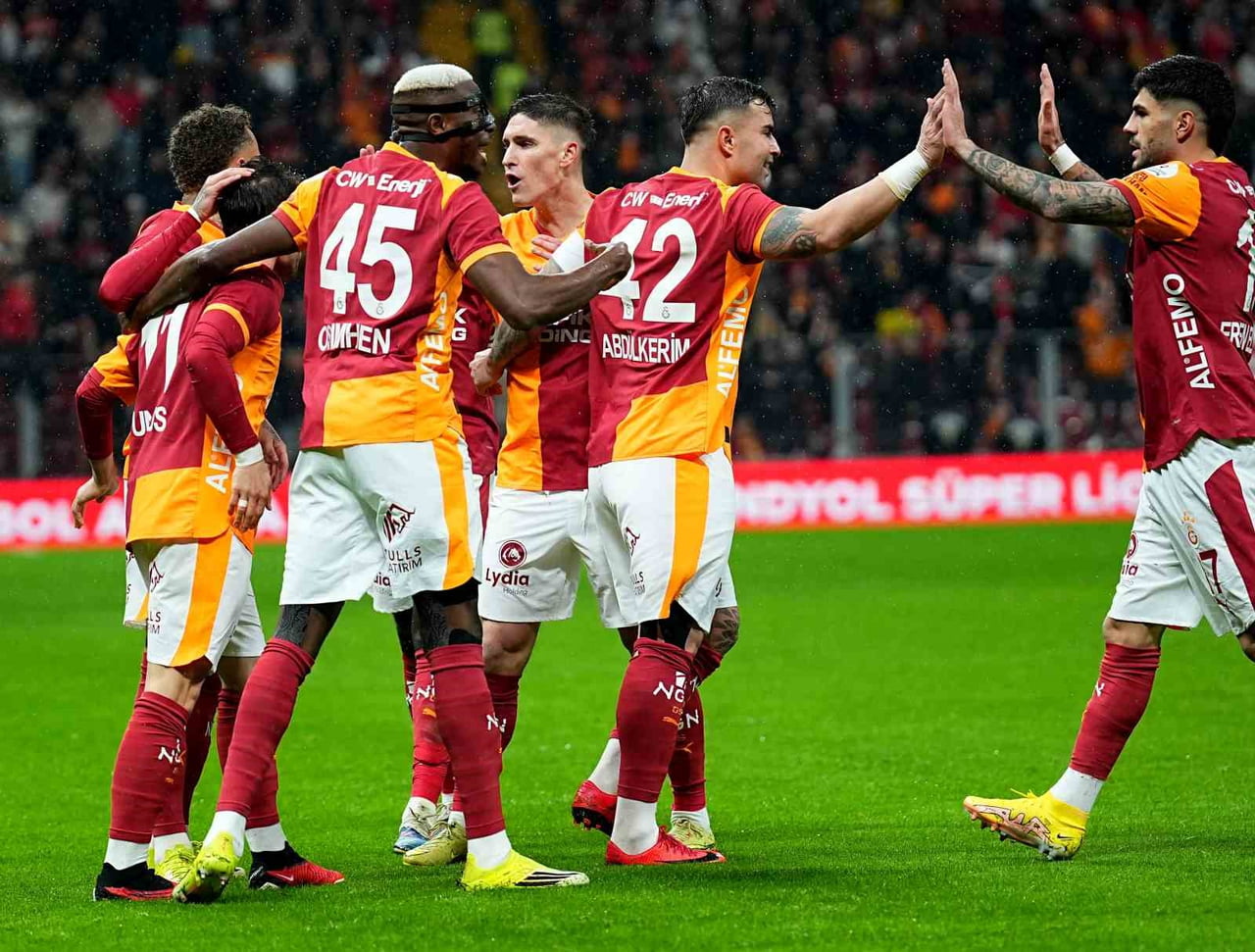 TRENDYOL SÜPER LİG’İN 20. HAFTASINDA GALATASARAY, KAYSERİSPOR’U KONUK EDİYOR. MÜCADELENİN İLK...